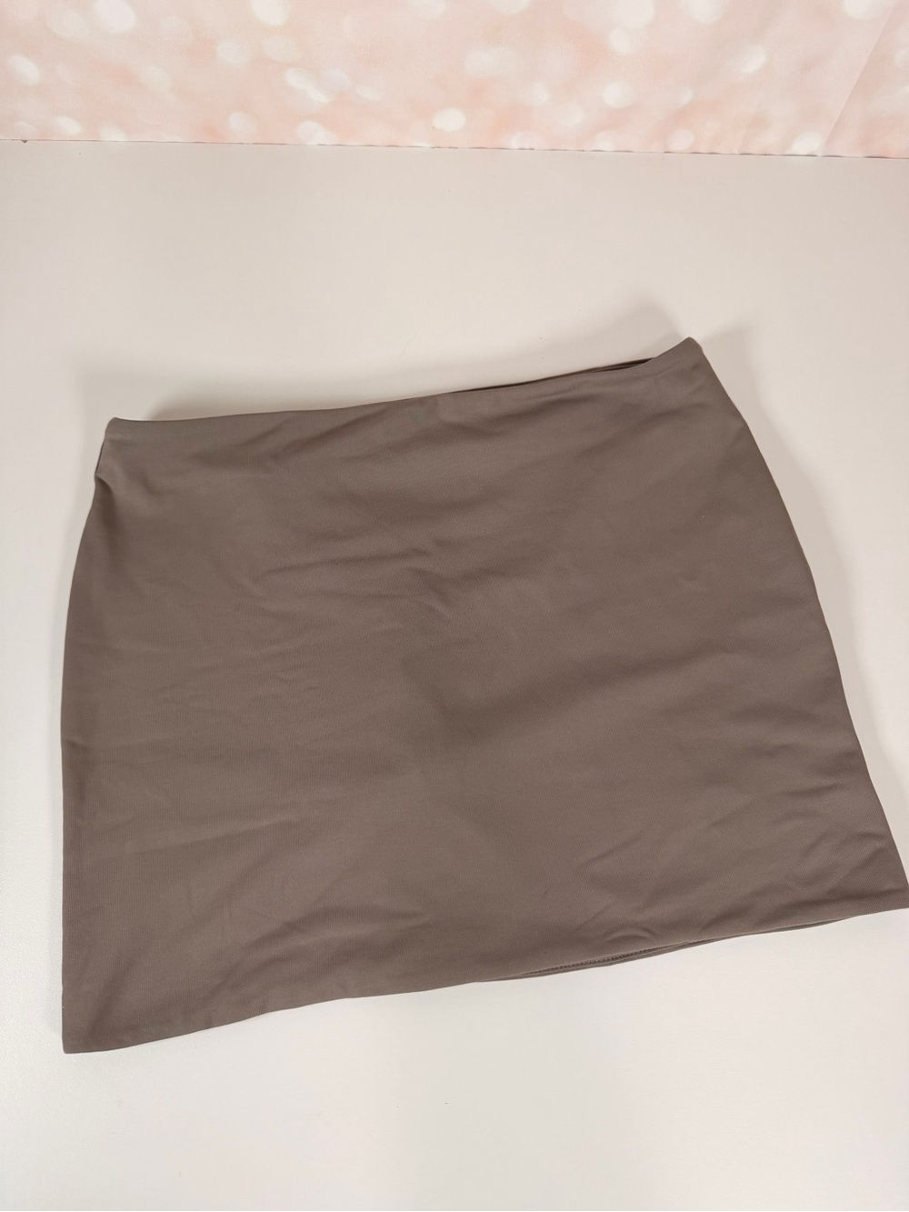 ARITZIA Taupe Contour Thonged Skirt